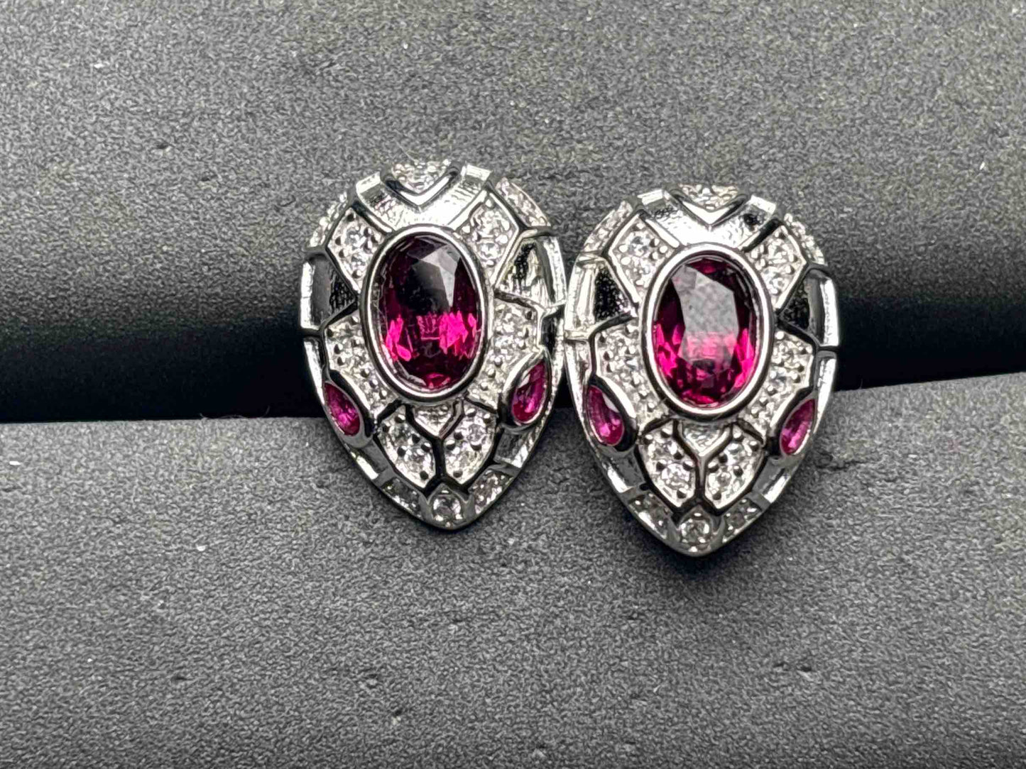 A11965 Garnet Earrings