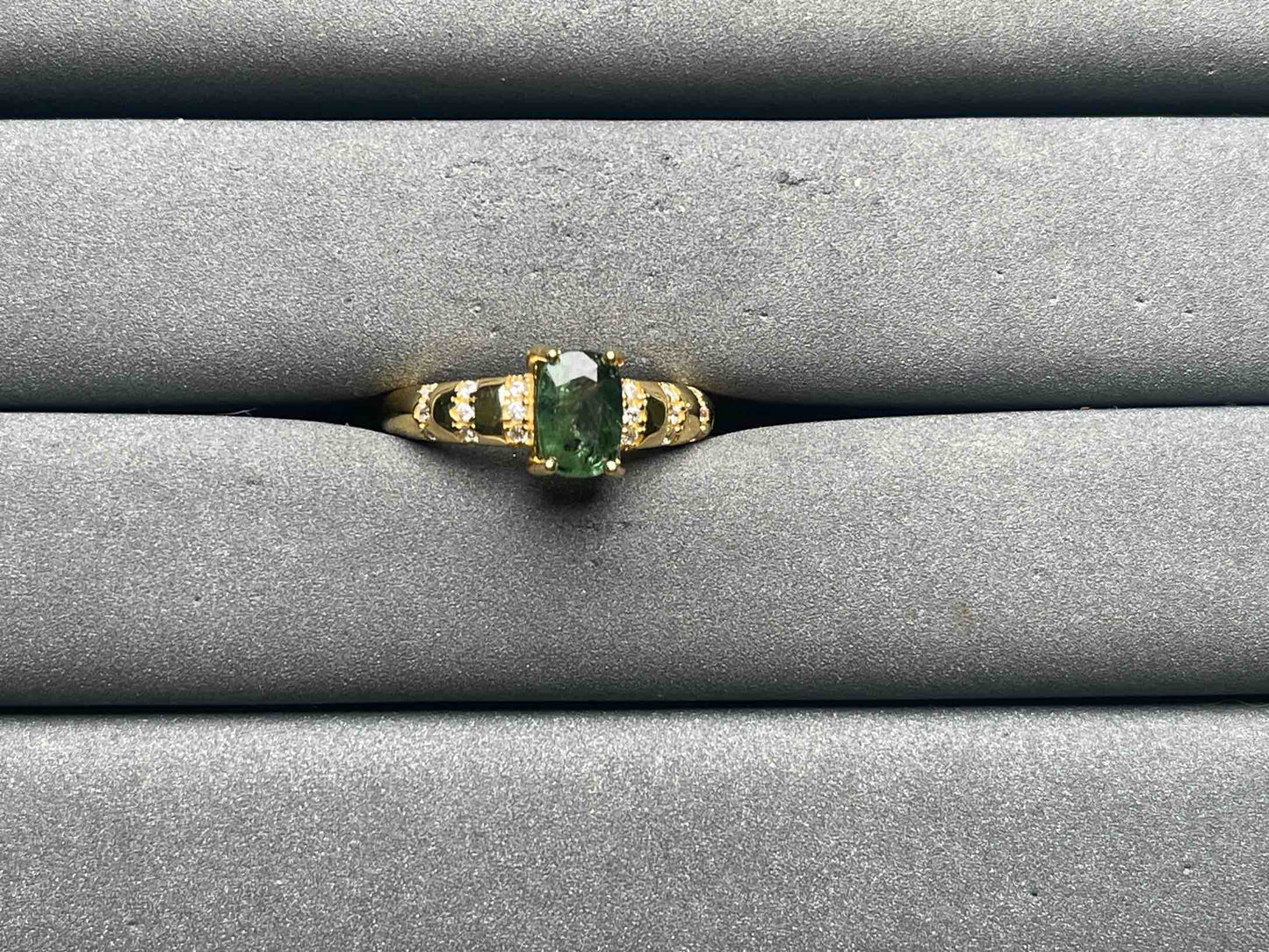 A12037 Sapphire Ring