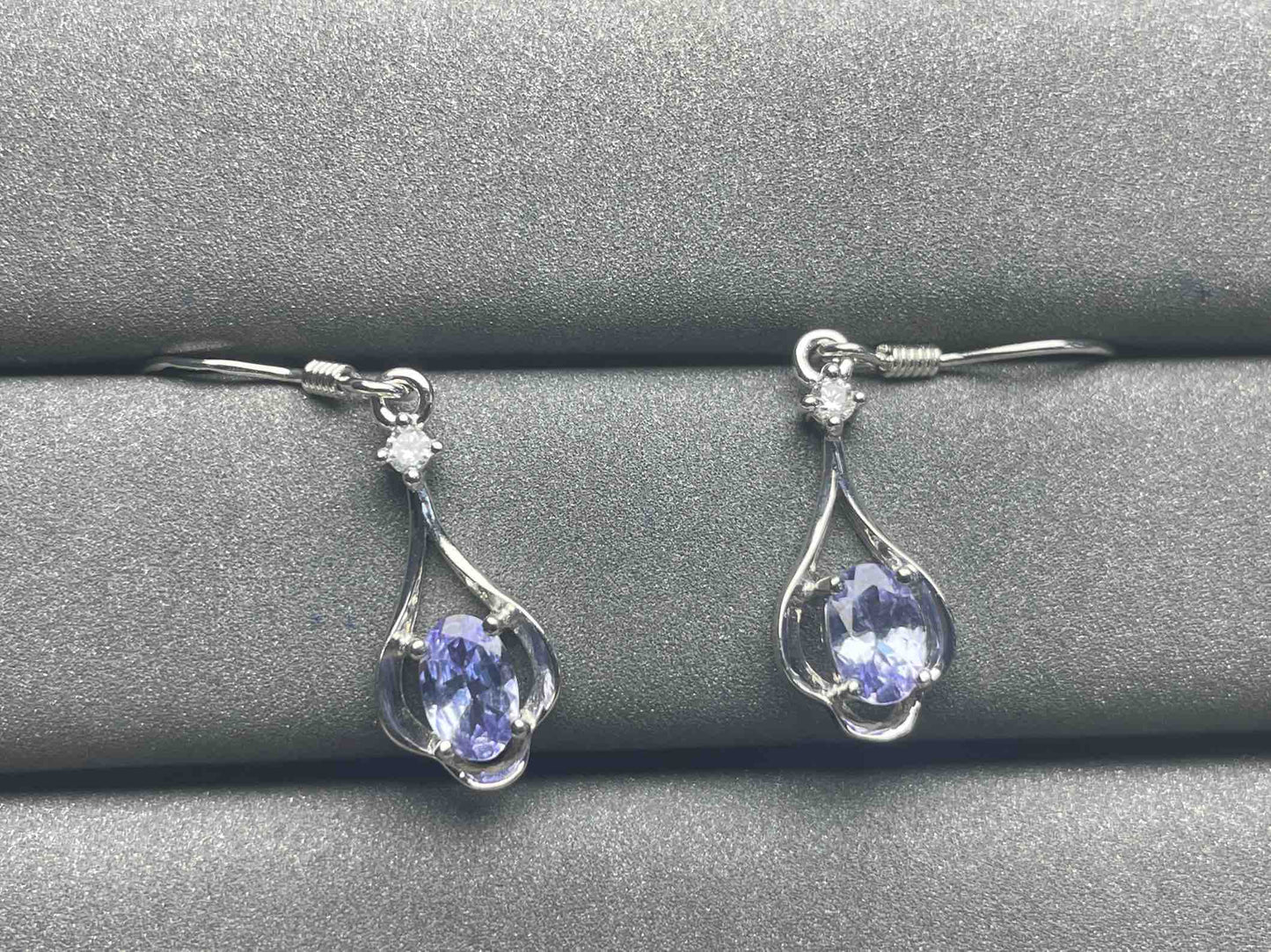 A1204 Tanzanite Earrings