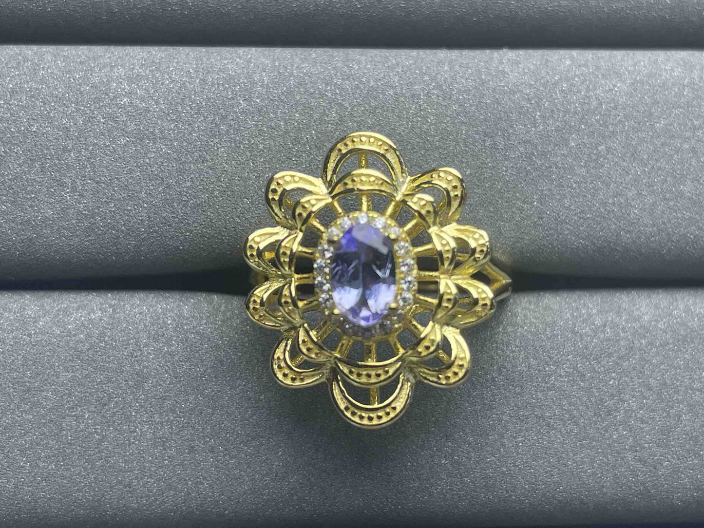 A1205 Tanzanite Ring
