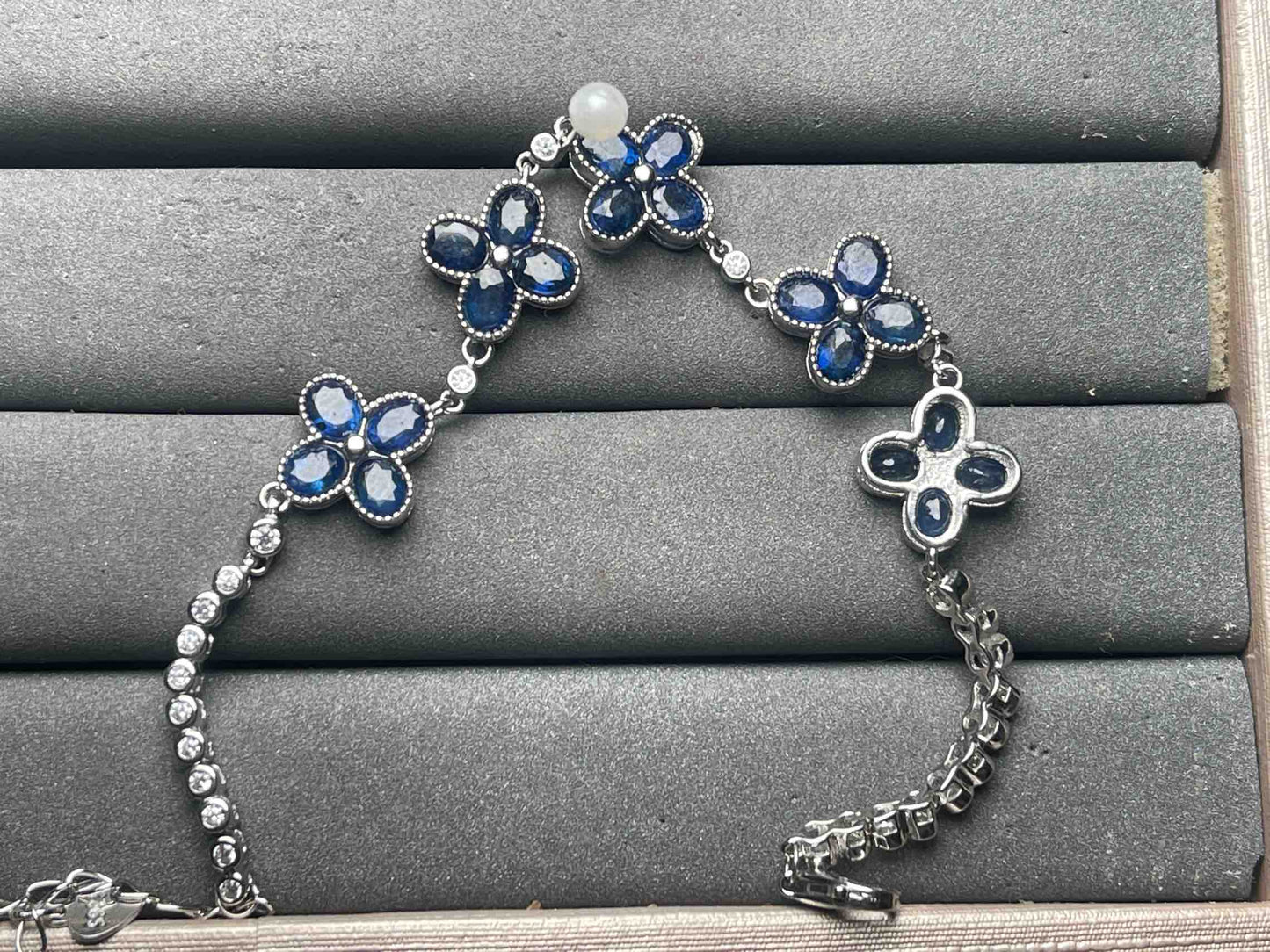 A12064 Sapphire Bracelet