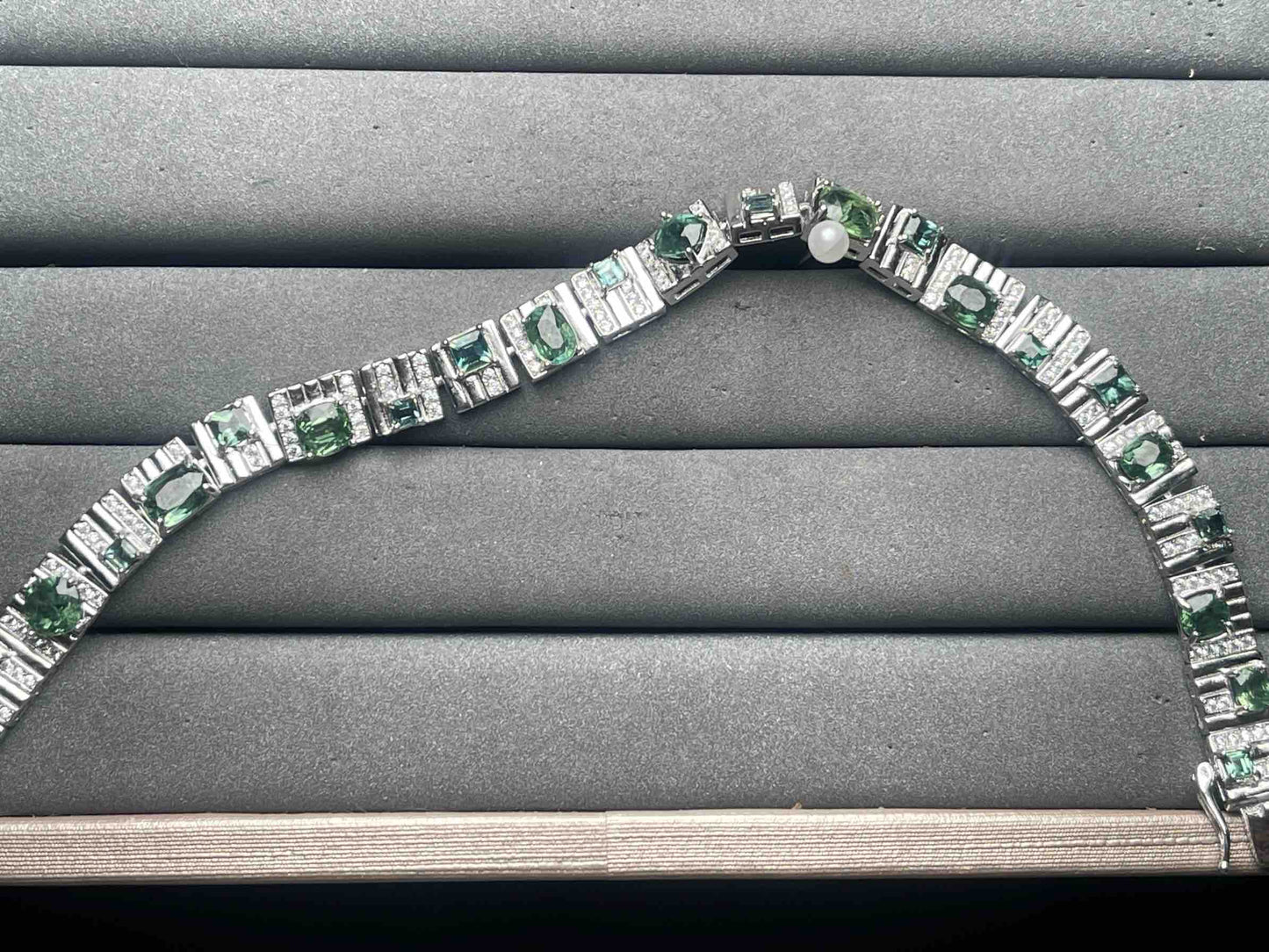 A12084 Sapphire Bracelet