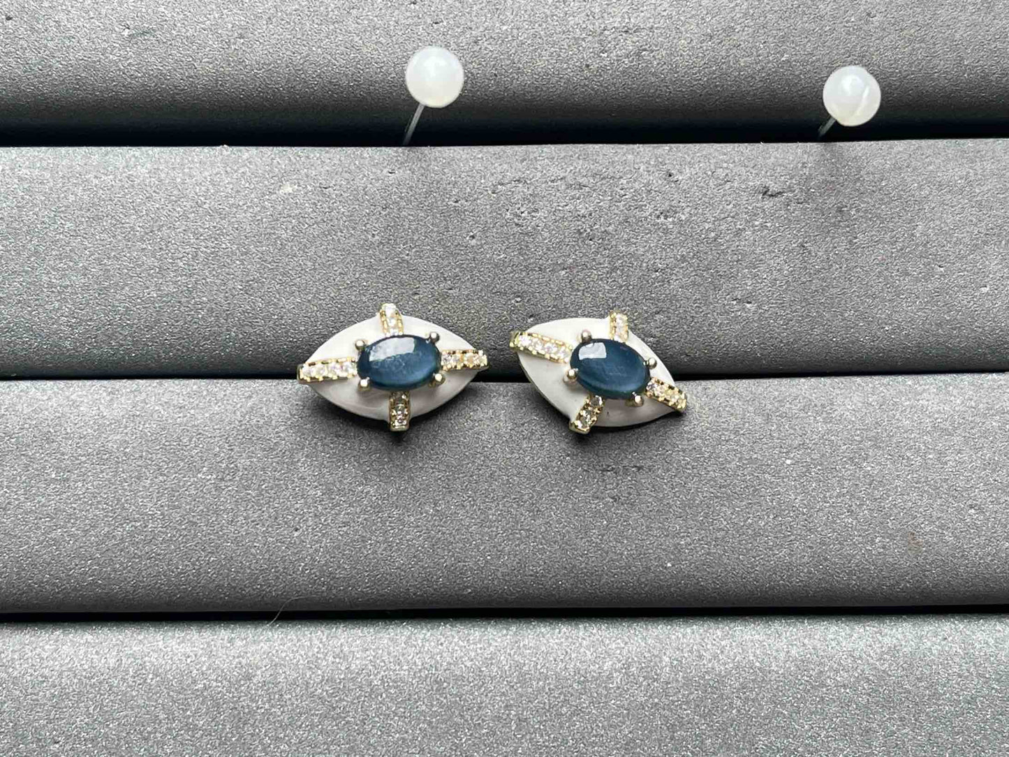 A12171 Sapphire Earrings