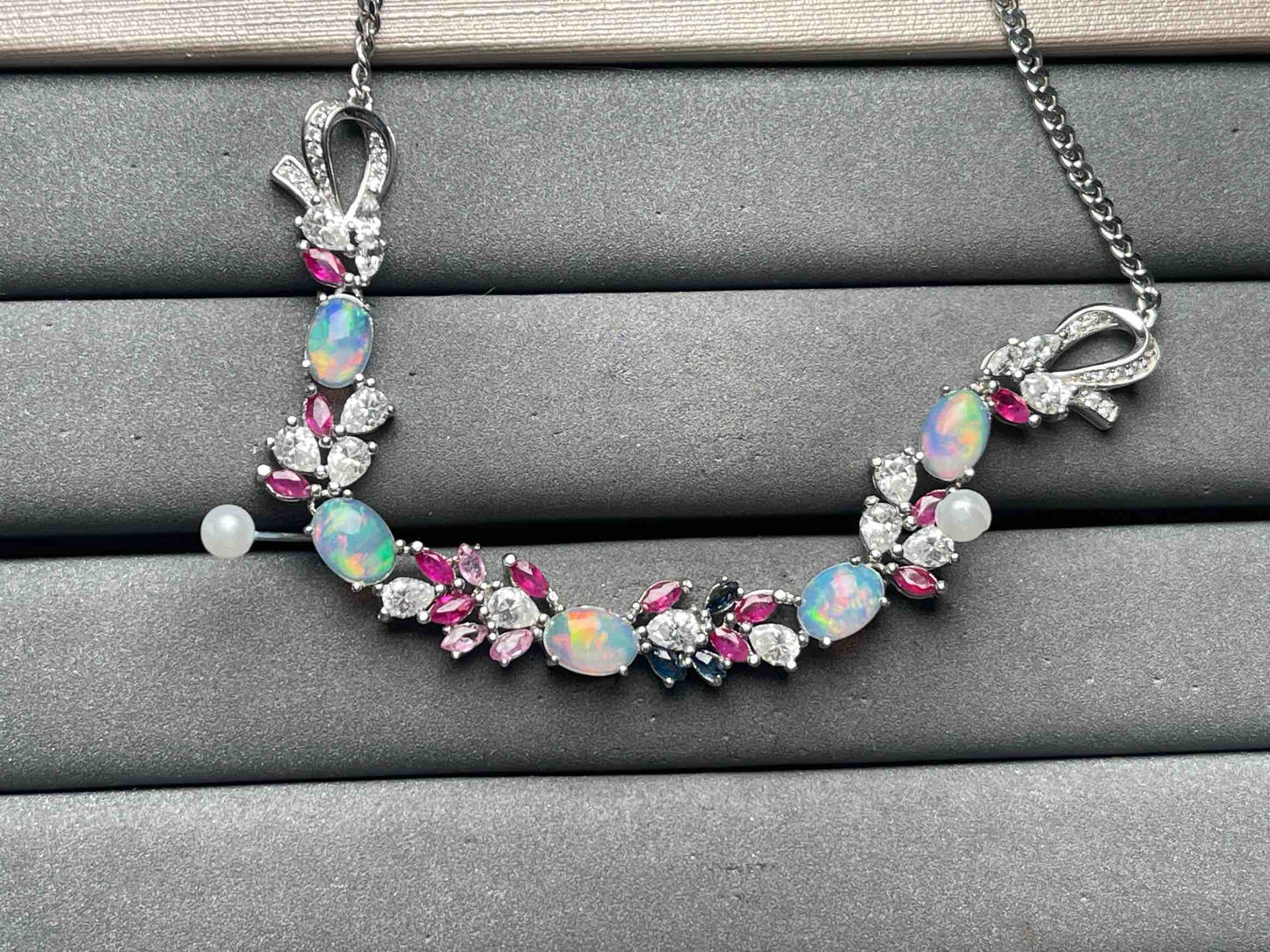 A12206 Opal Necklace
