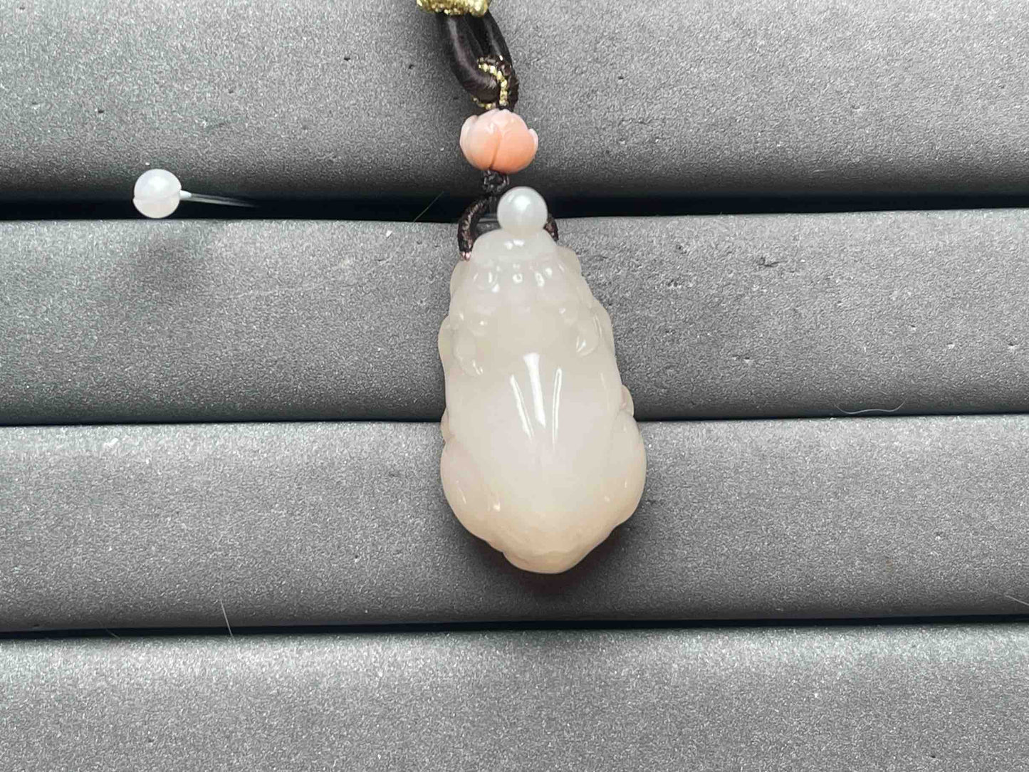 A12265 Pink Jade Necklace