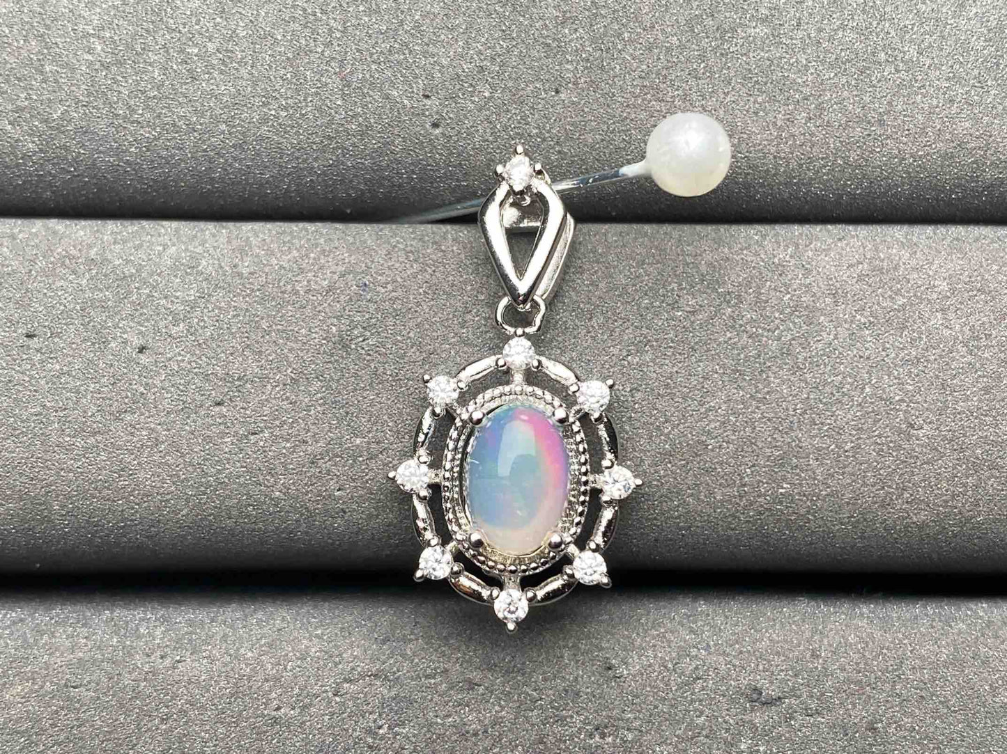 A12335 Opal Pendant
