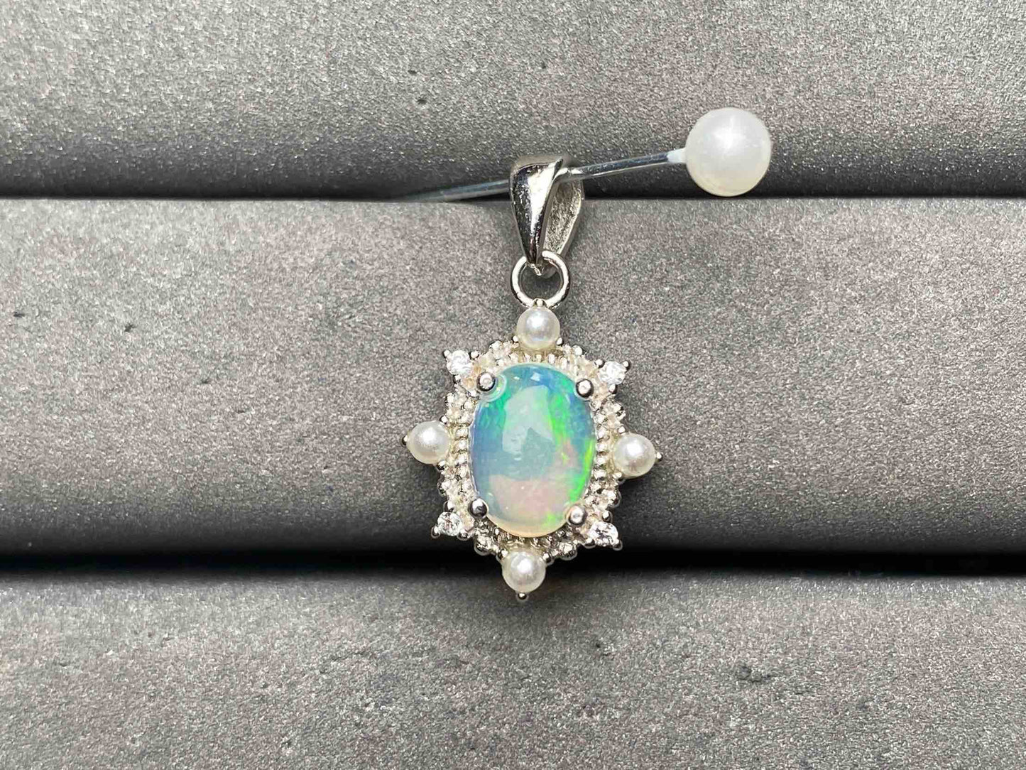 A12339 Opal Pendant
