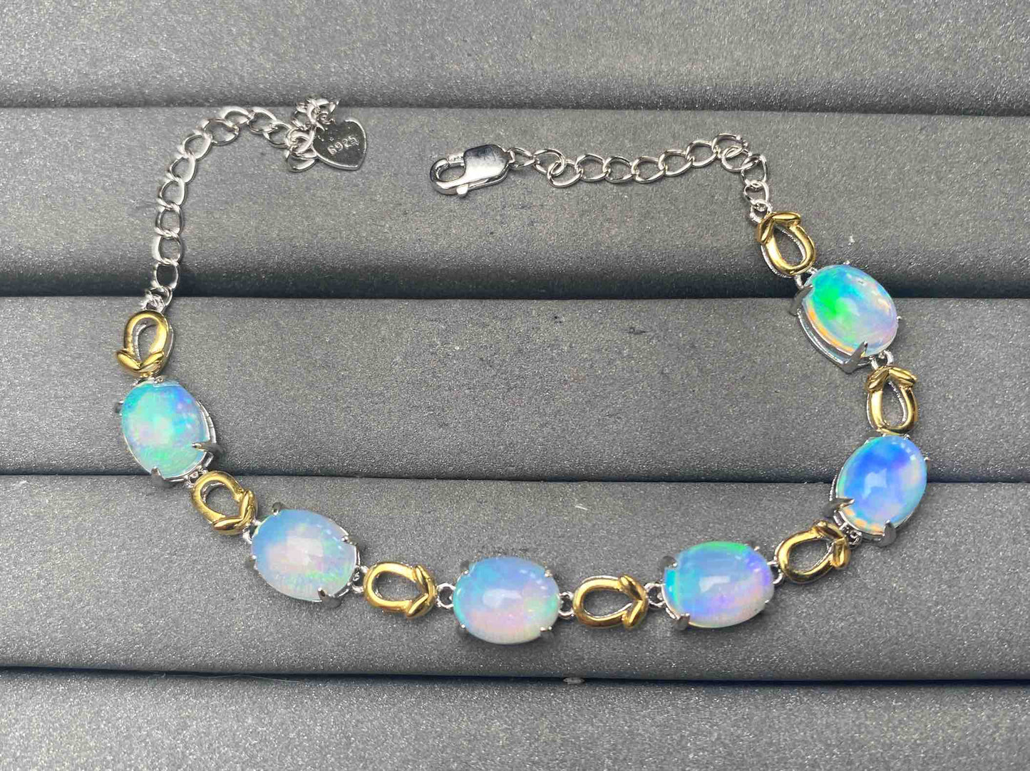 A12404 Opal Bracelet