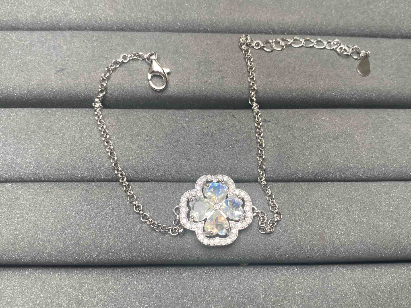 A12570 Moonstone Bracelet