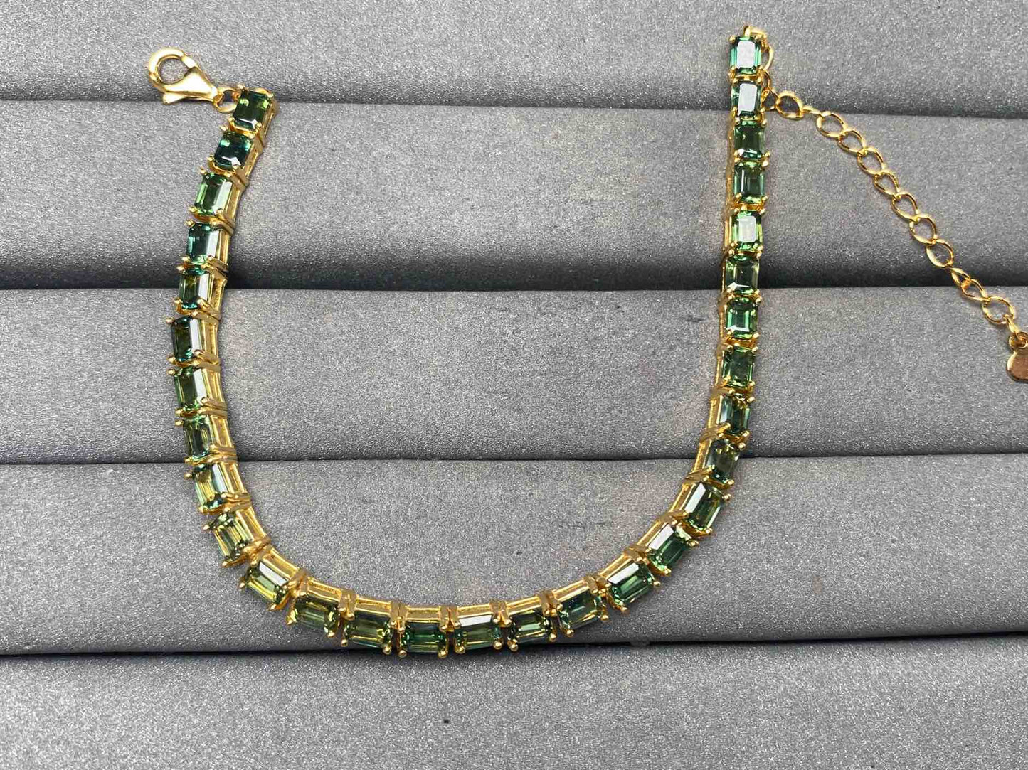 A12700 Sapphire Bracelet