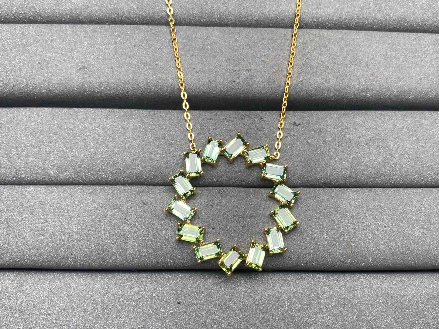 A12701 Sapphire Necklace