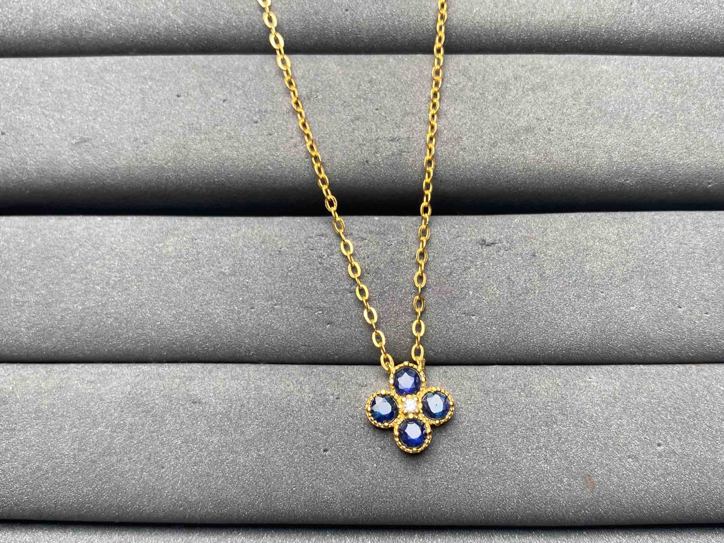 A12736 Blue Sapphire Necklace