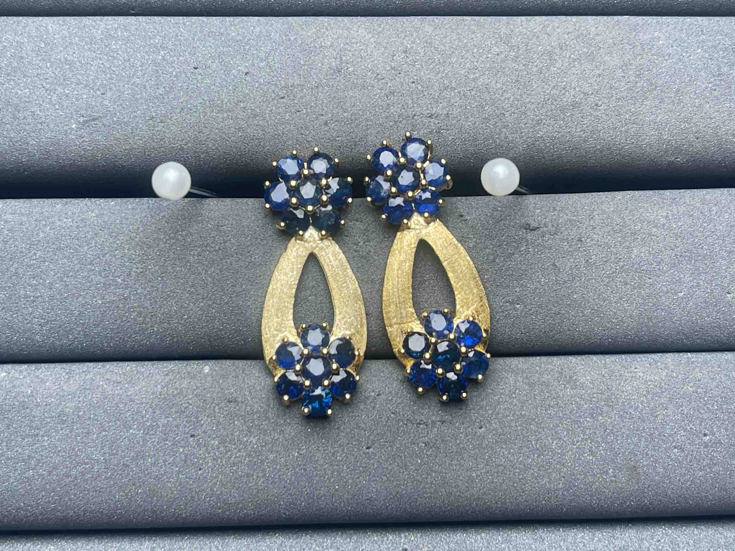 A12826 Sapphire Earrings