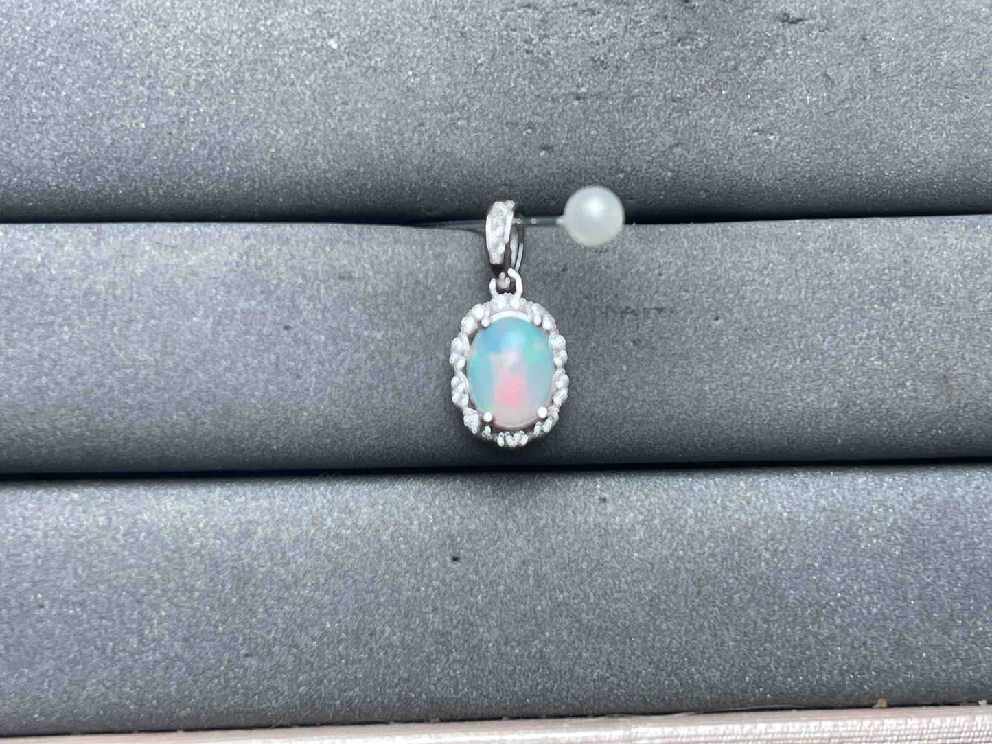 A12860 Opal Pendant