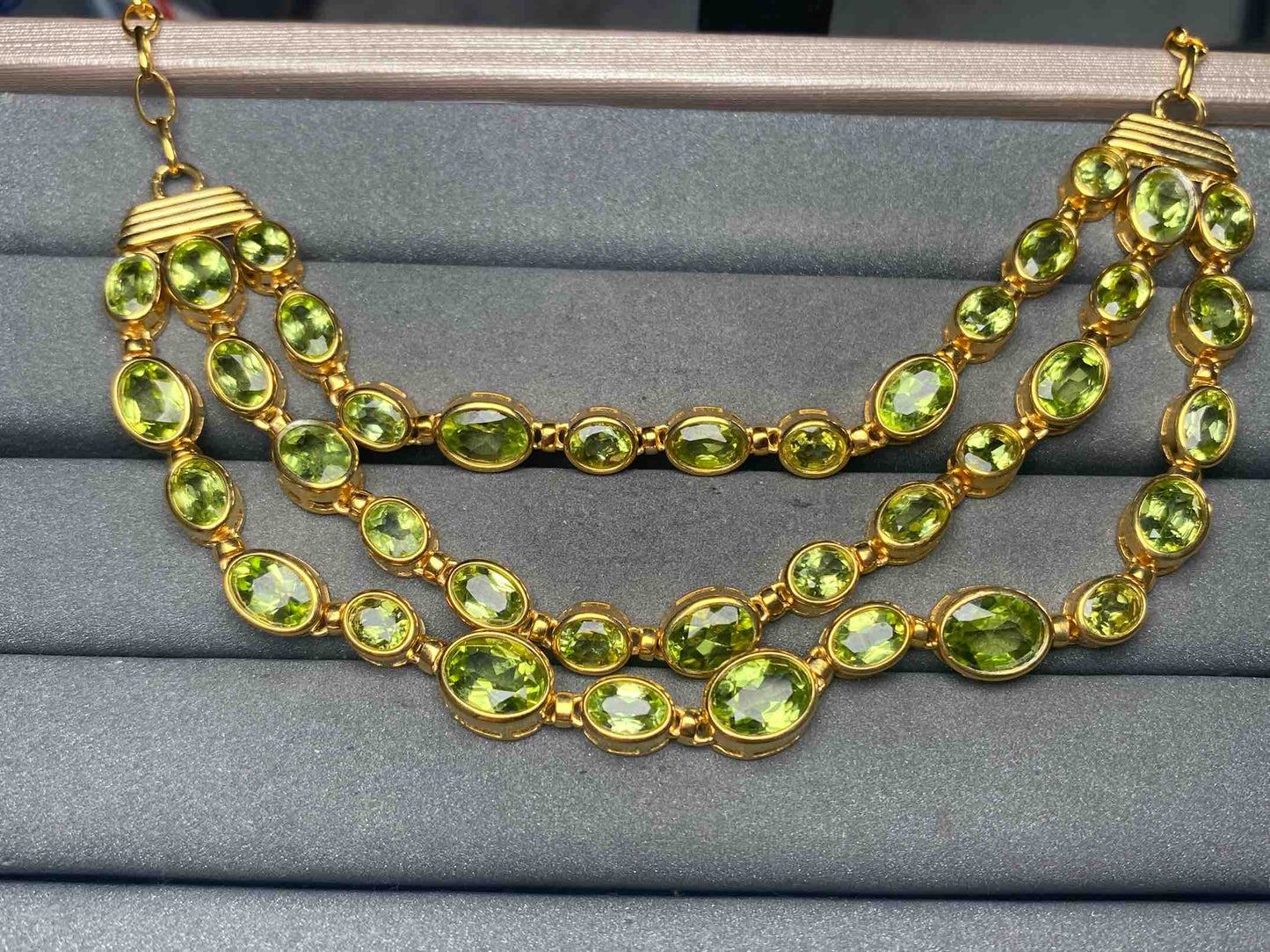 A12872 Peridot Bracelet