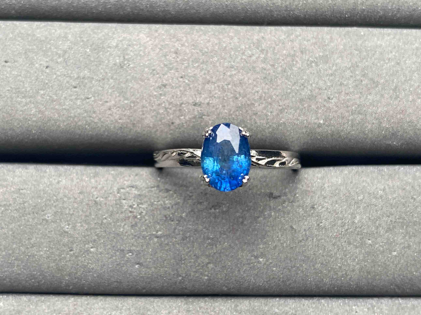 A12923 Blue Sapphire Ring