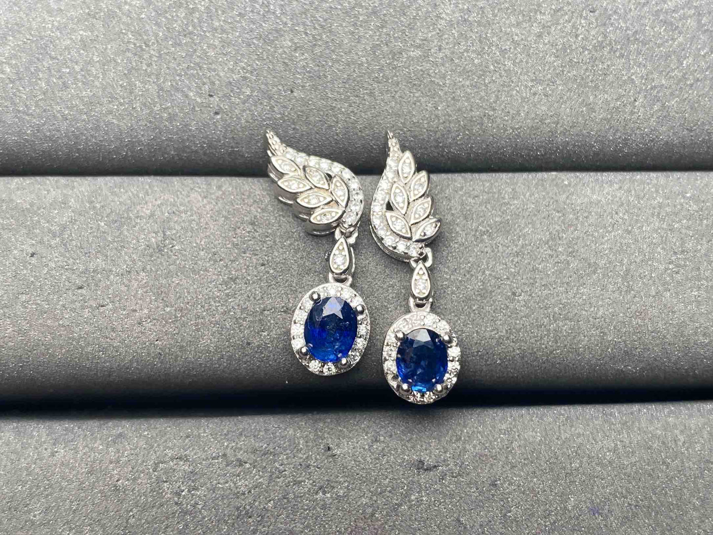 A12929 Blue Sapphire Earrings