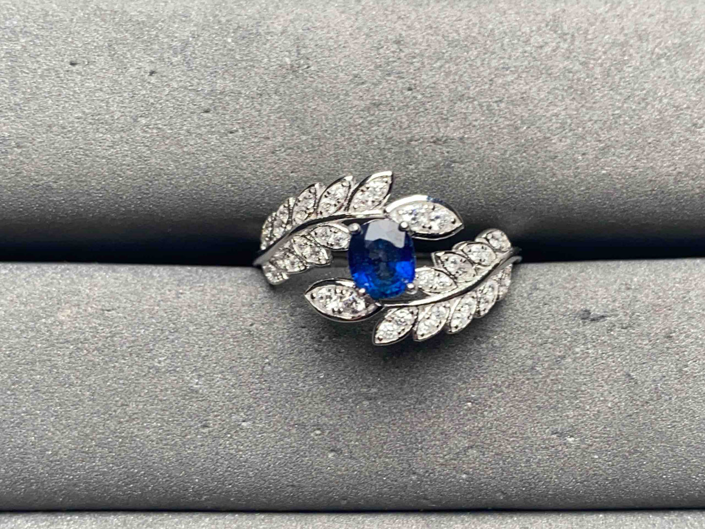 A12935 Blue Sapphire Ring