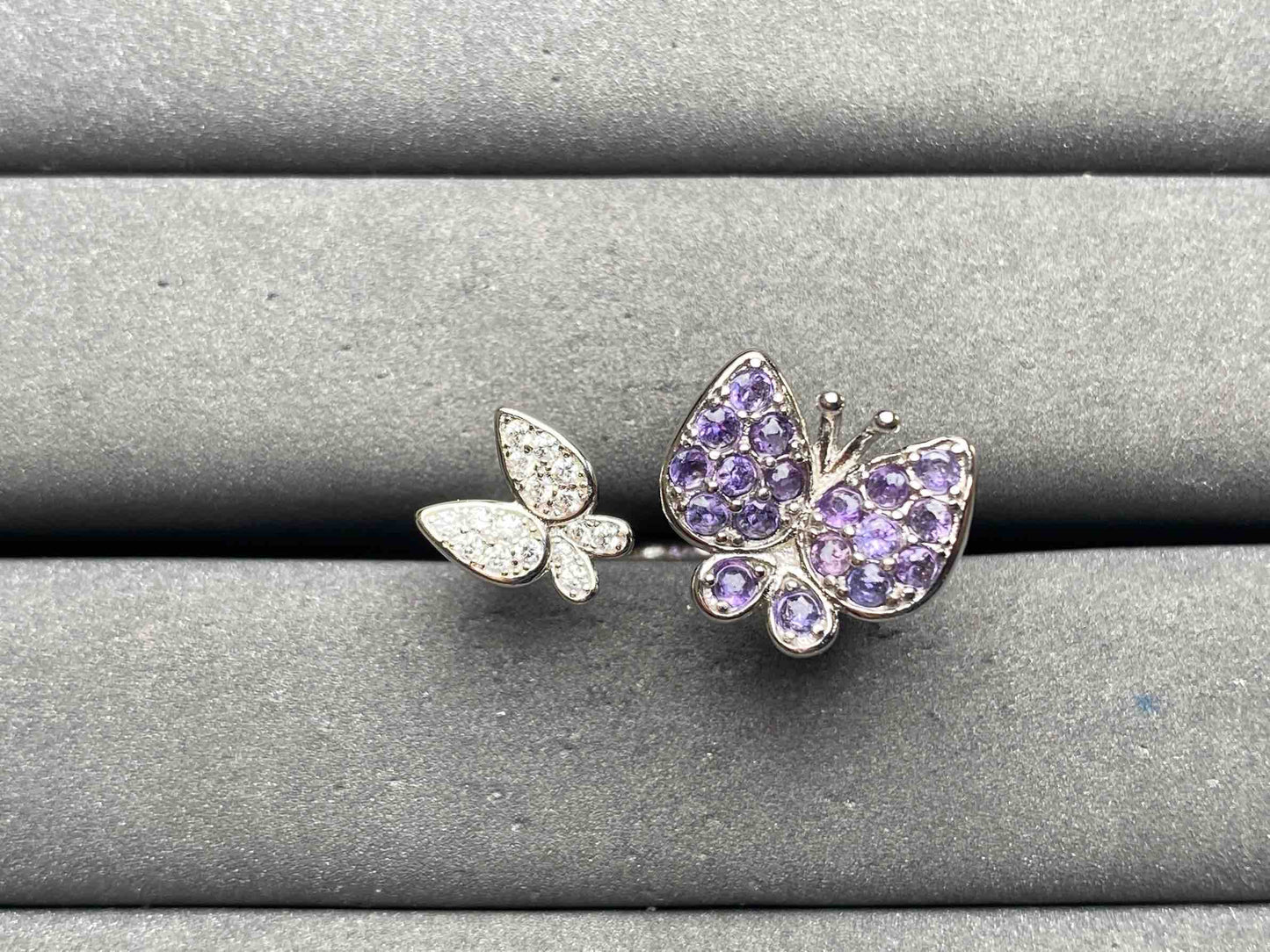 A12981 Purple Sapphire Ring