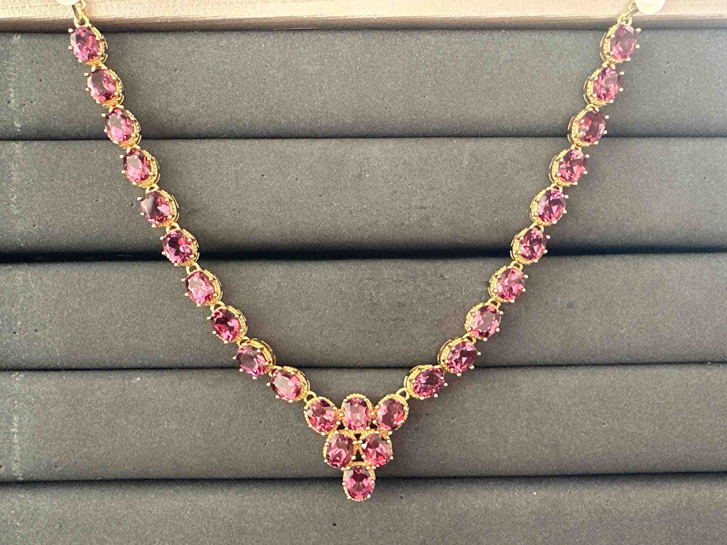 A13035 Garnet Necklace