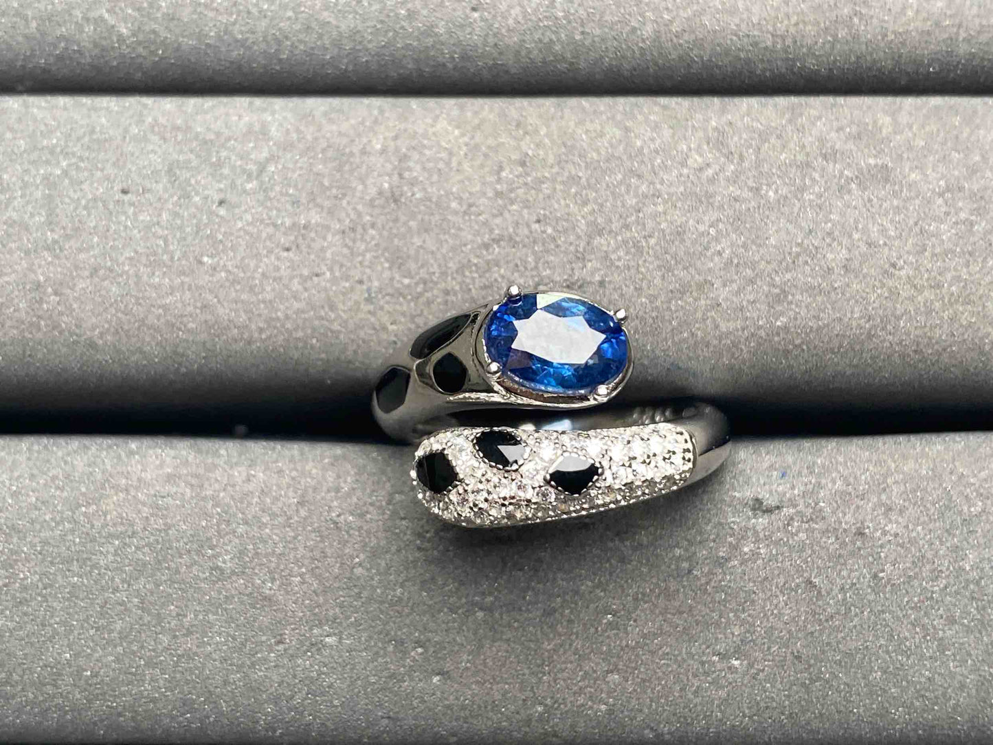 A13148 Sapphire Ring