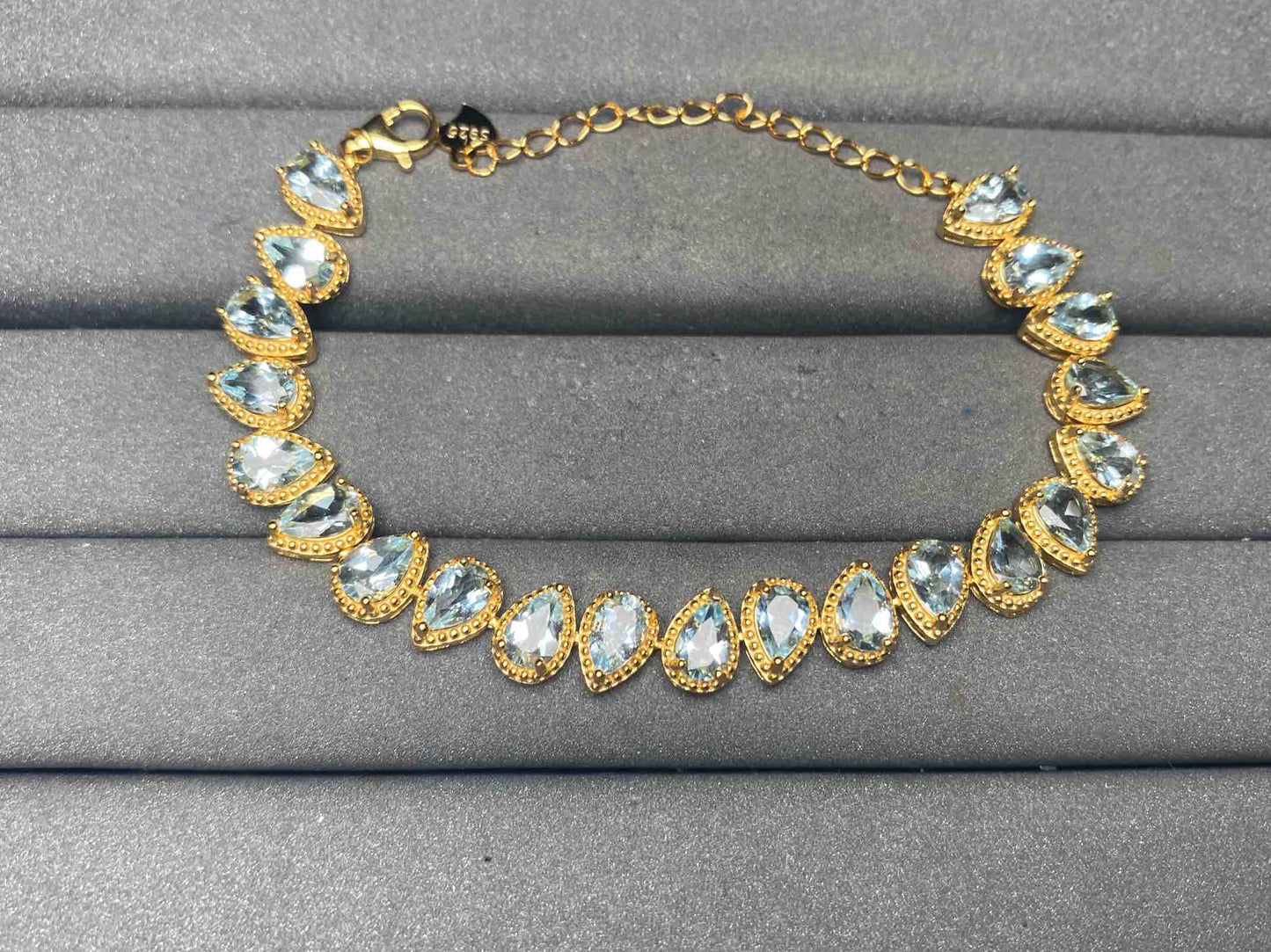 A13183 Aquamarine Bracelet