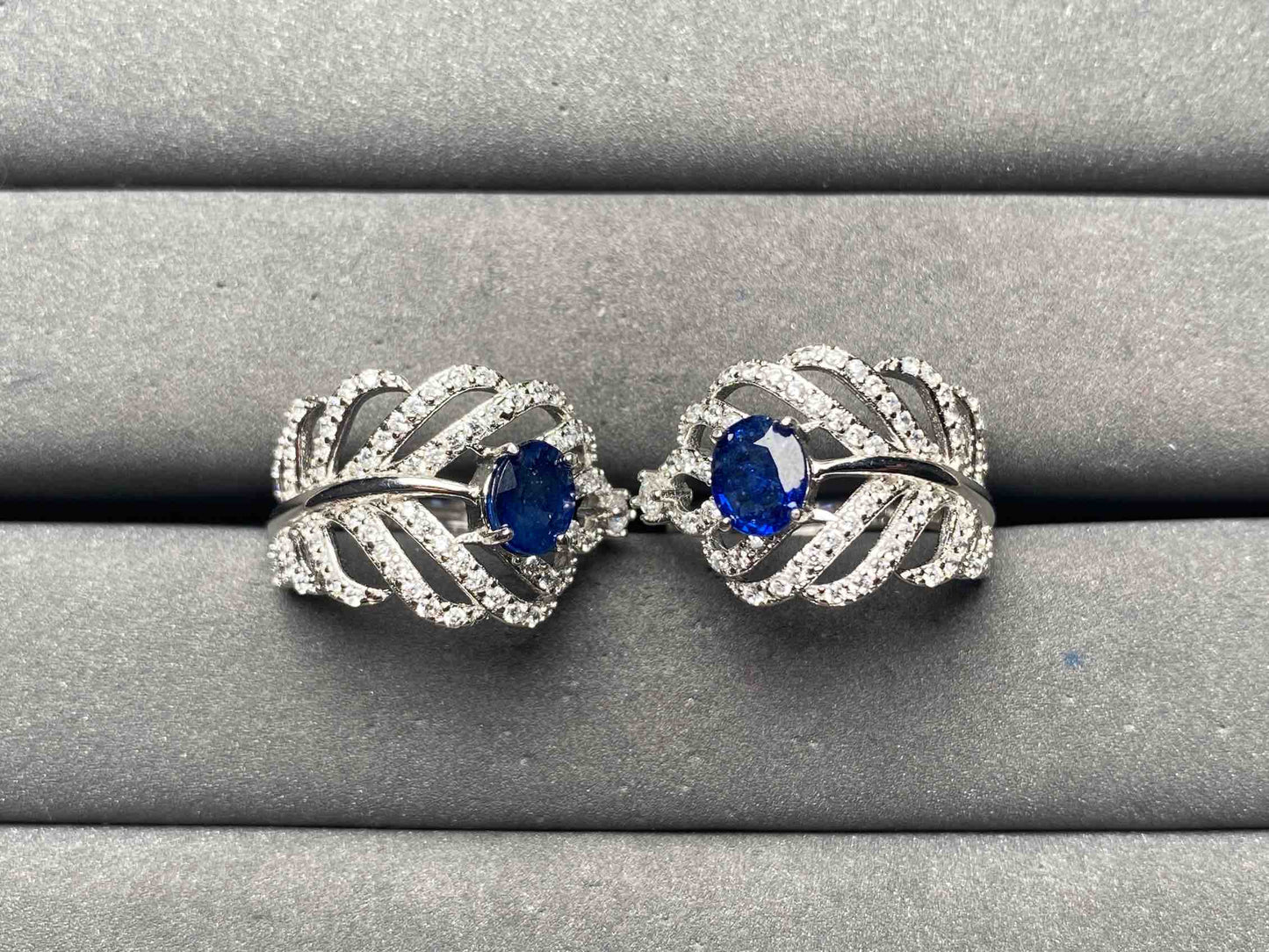 A13194 Sapphire Earrings