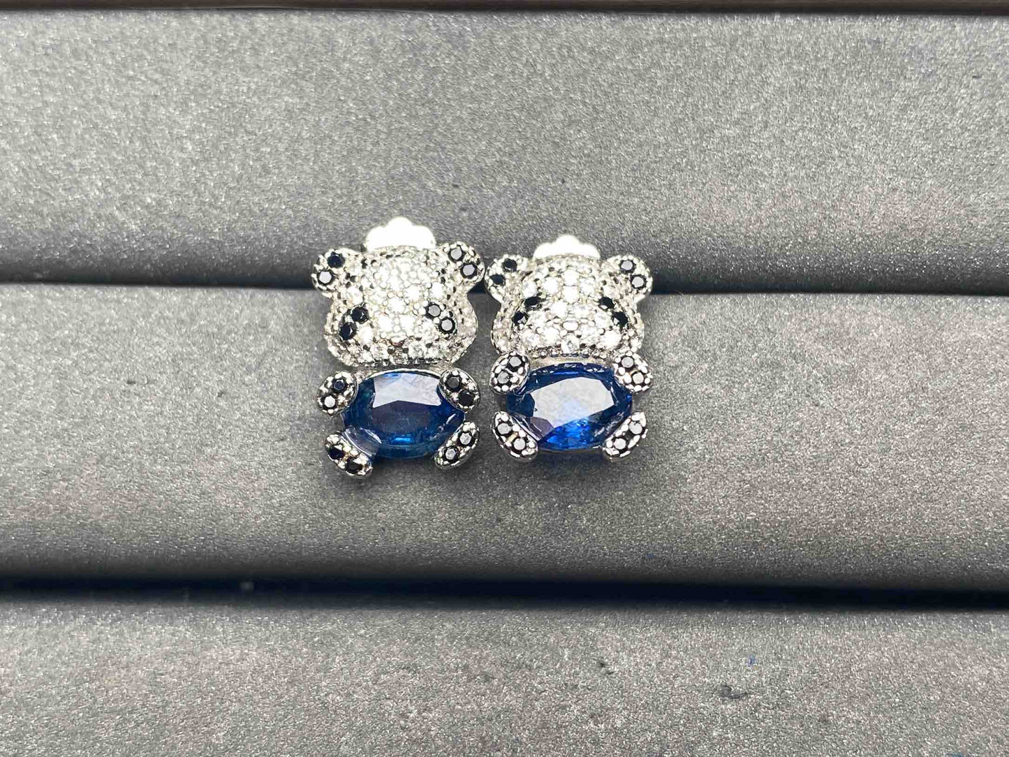 A13234 Sapphire Earrings