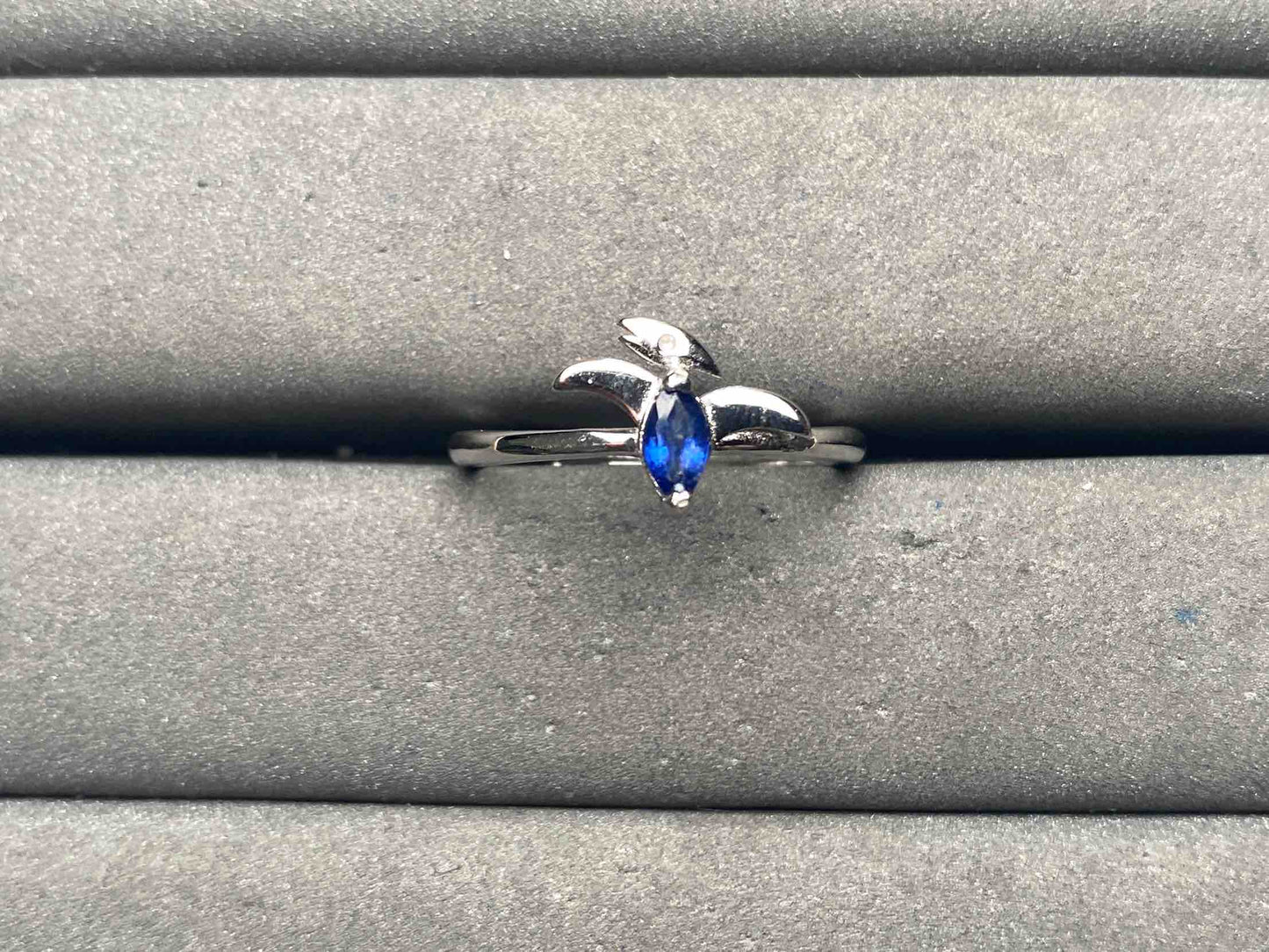 A13240 Sapphire Ring