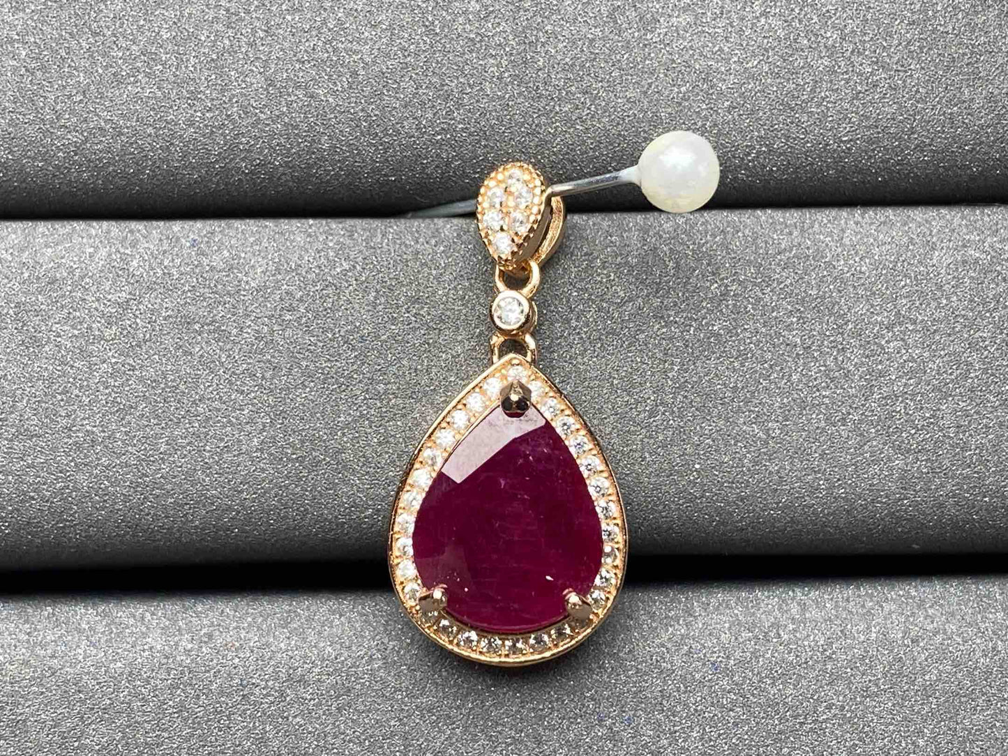 A1334 Ruby Pendant