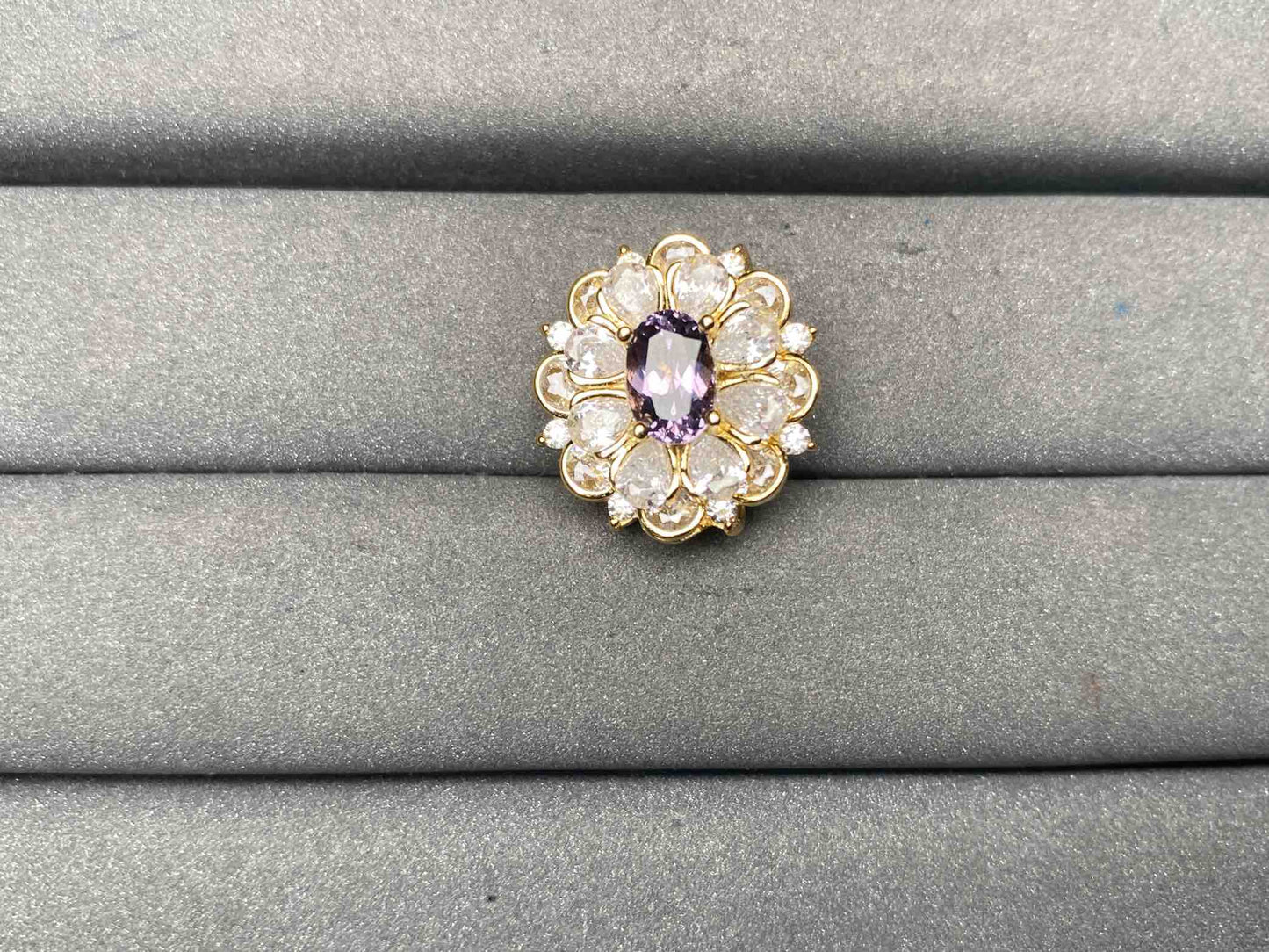 A13359 Spinel Pendant