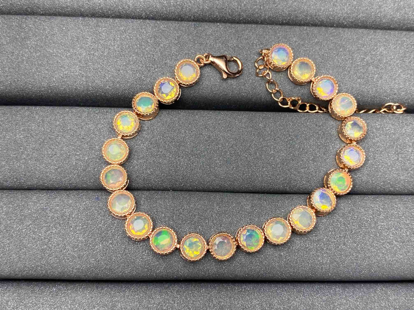 A1336 Opal Bracelet