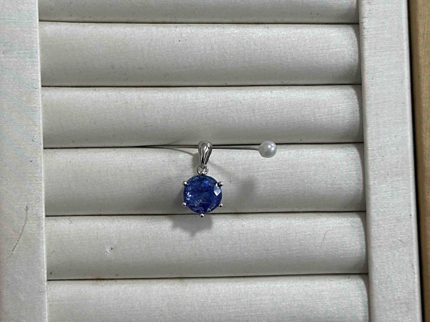 A13428 Tanzanite Pendant