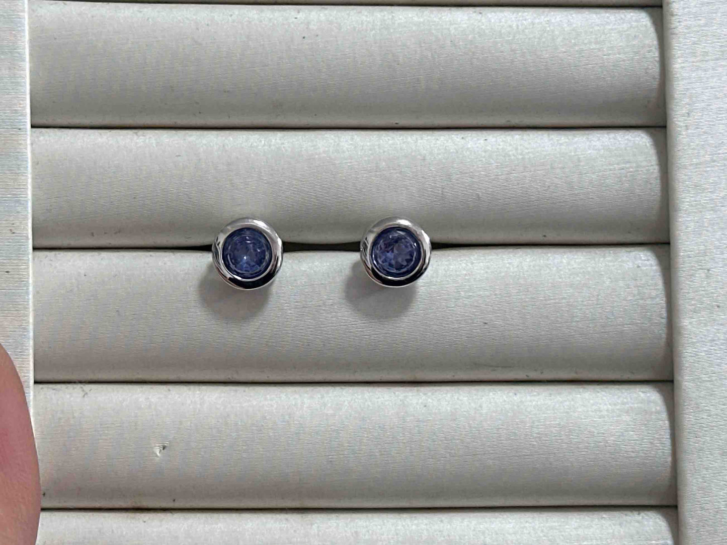 A13433 Tanzanite Earrings