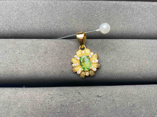 A13467 Tsavorite Pendant