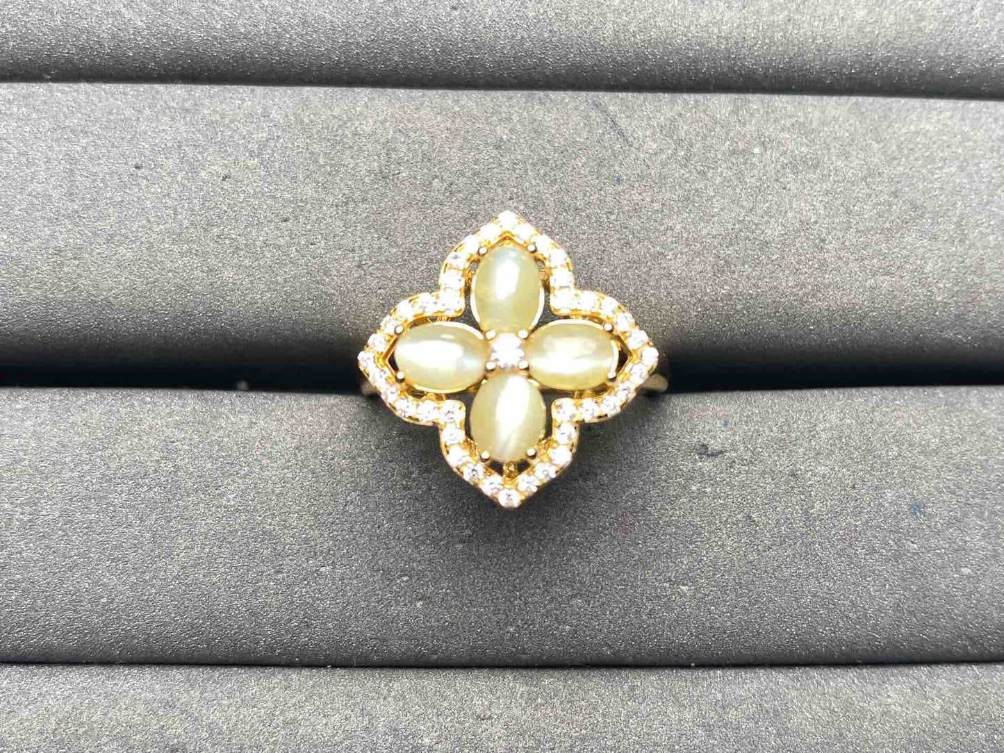 A13470 Sapphire Ring