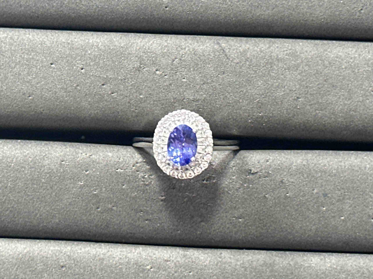 A13495 Tanzanite Ring