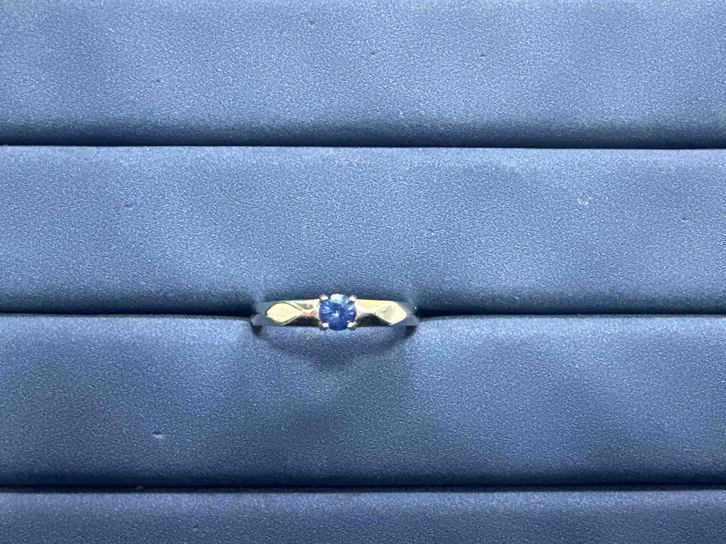 A13564 Sapphire Ring