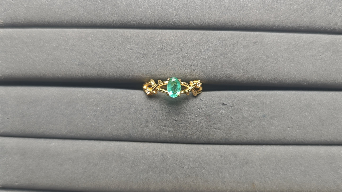 A14054 Emerald Ring