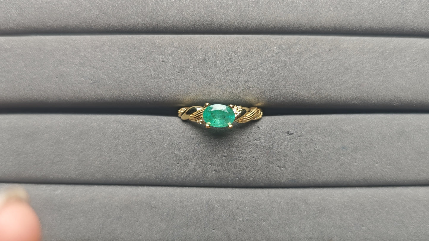 A14056 Emerald Ring
