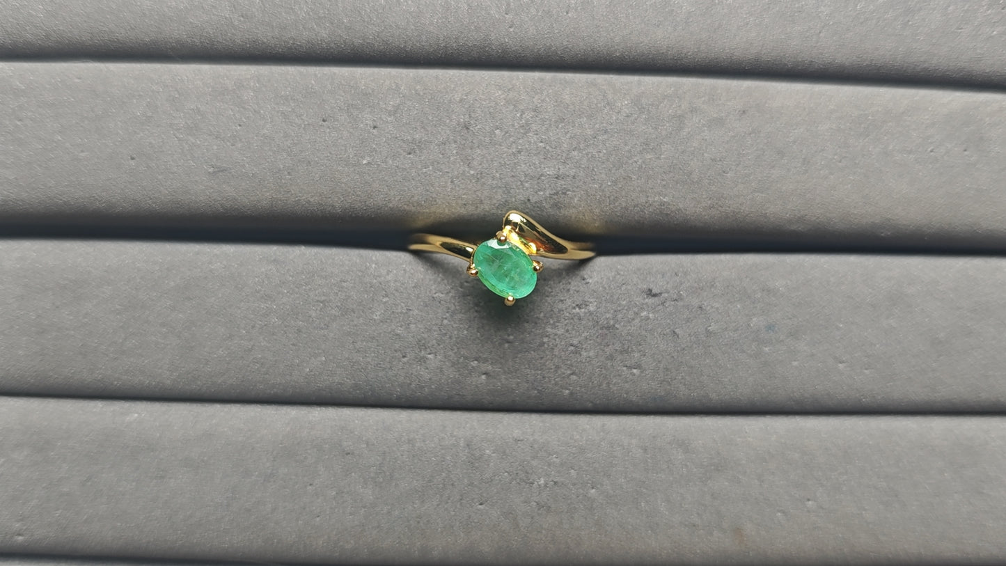 A14079 Emerald Ring