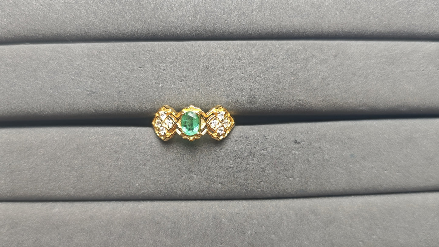 A14082 Emerald Ring