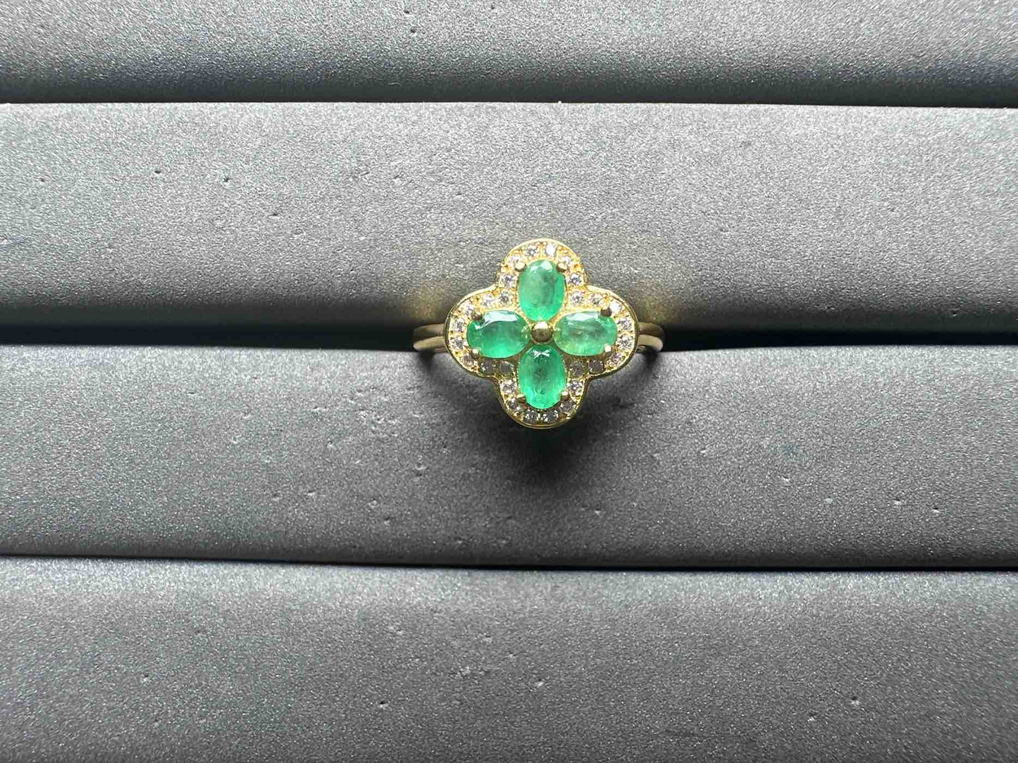 A14173 Emerald Ring