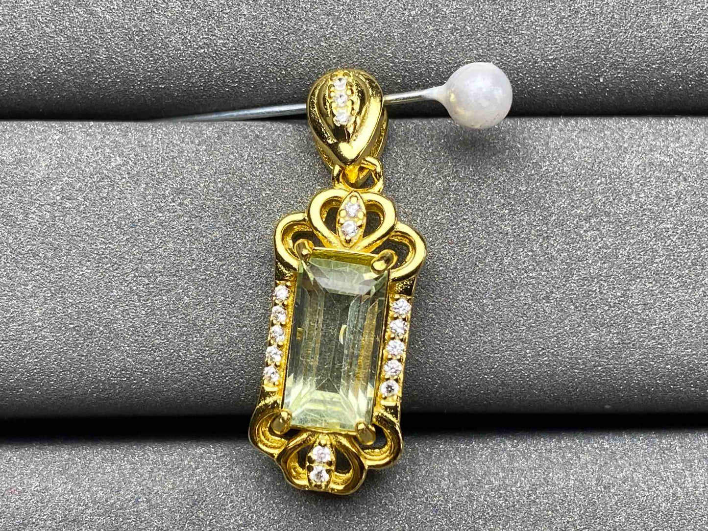 A1421 Tourmaline Pendant