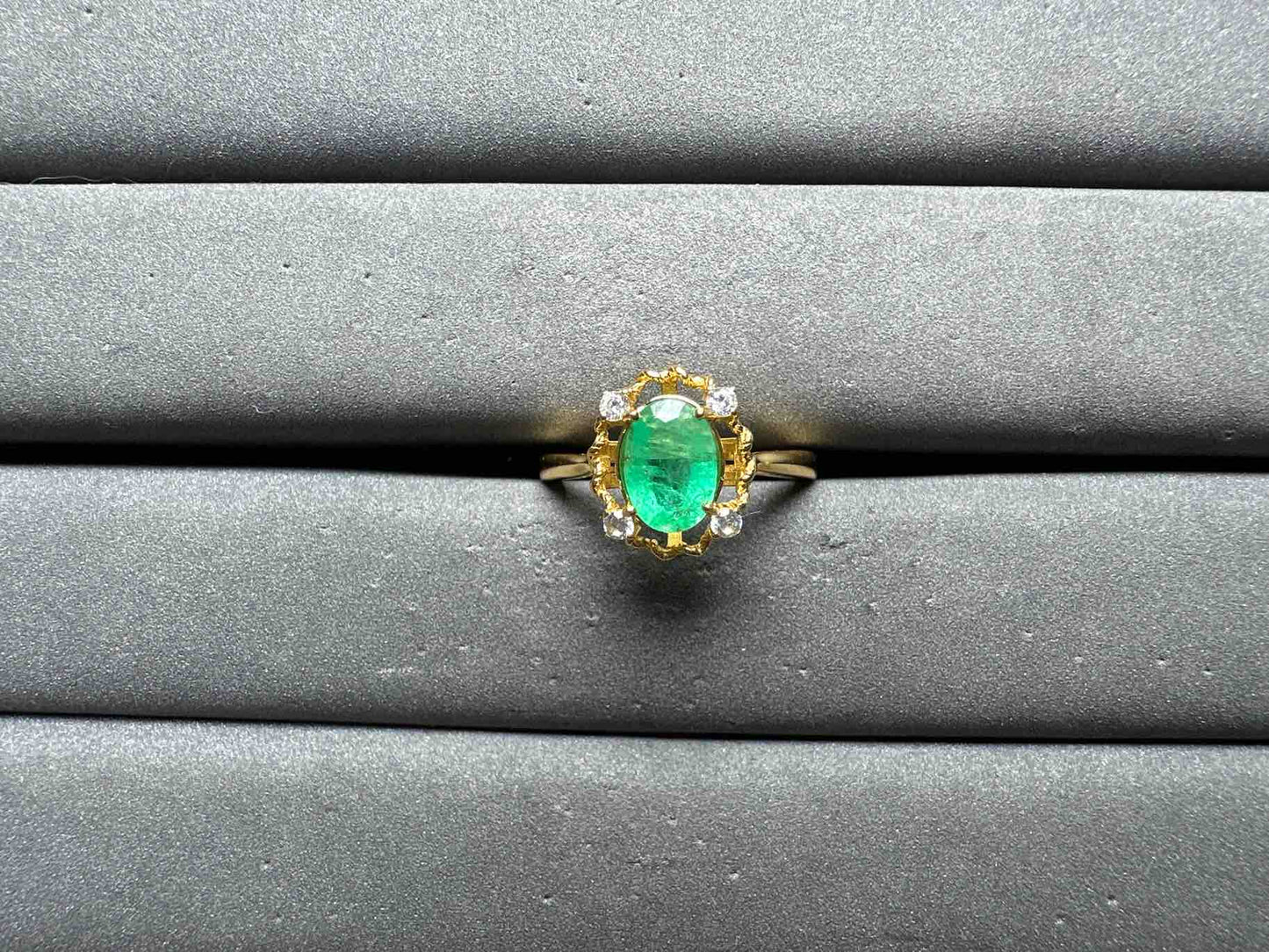 A14378 Emerald Ring