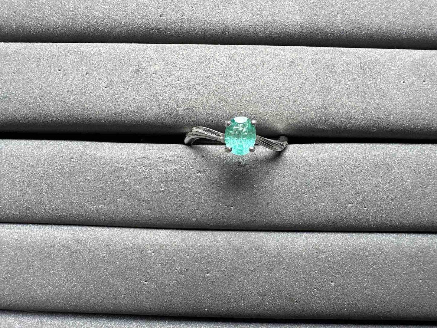 A14384 Emerald Ring