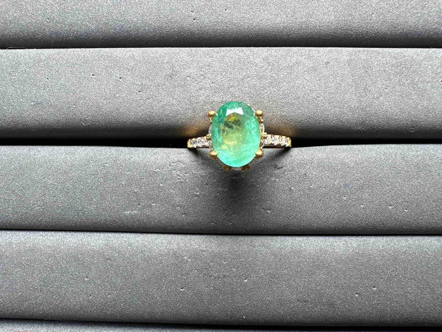 A14389 Emerald Ring