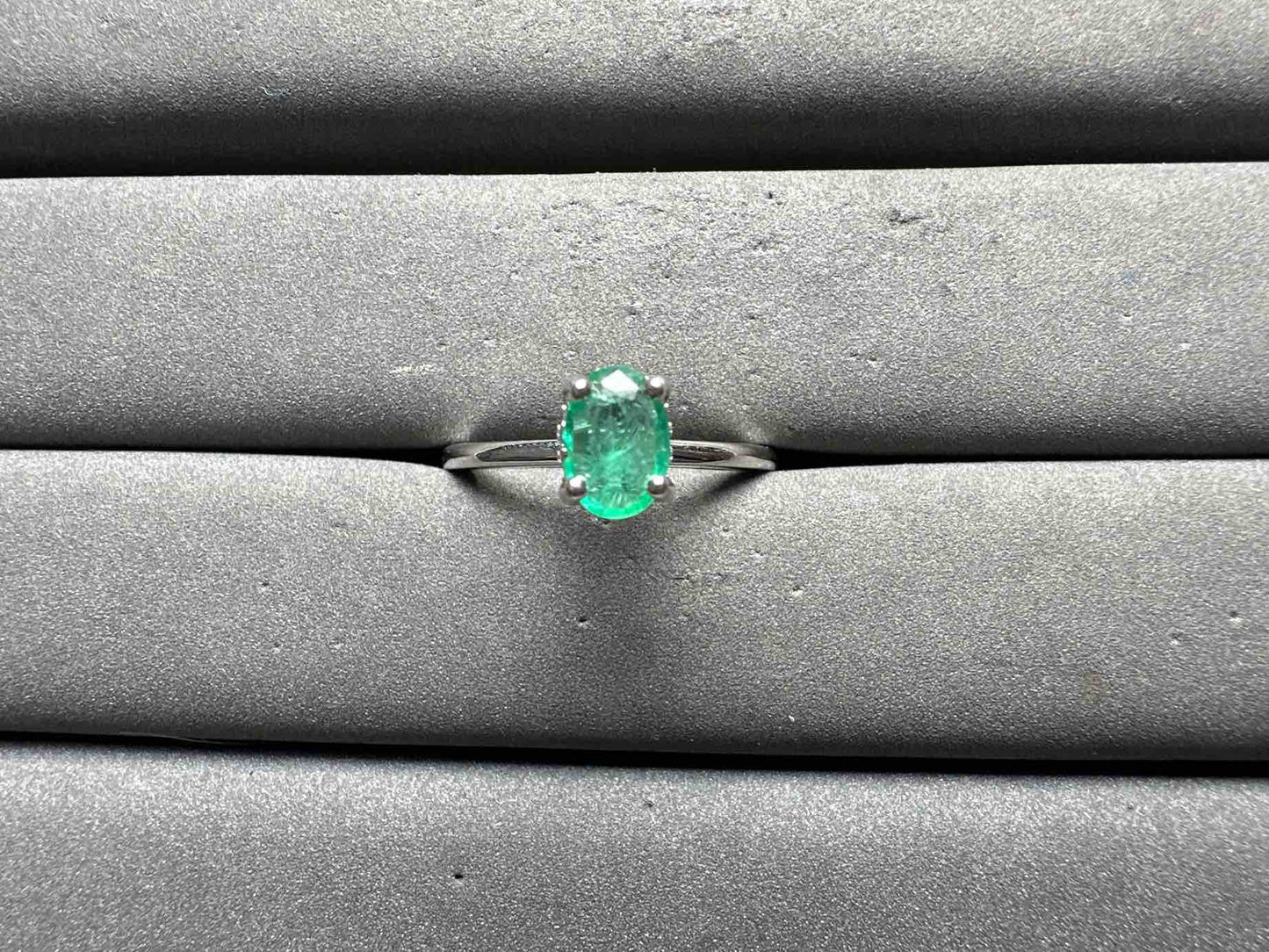 A14393 Emerald Ring