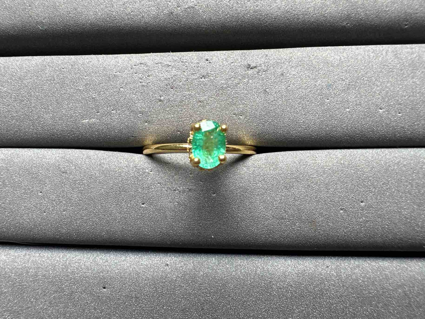 A14396 Emerald Ring