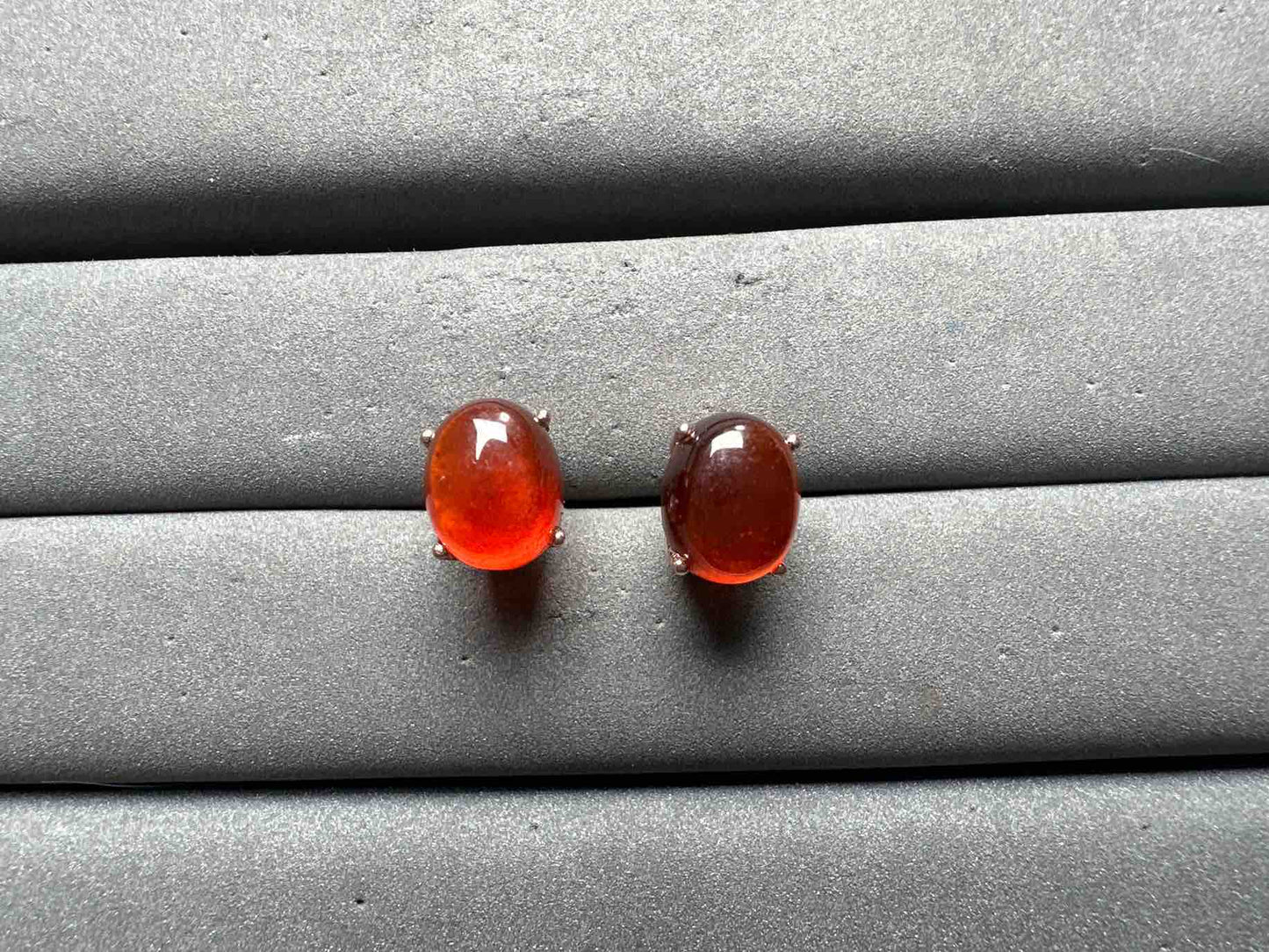 A14538 Garnet Earrings